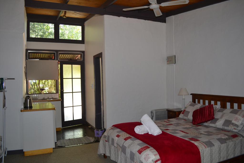 Colonial Bank Motel Omeo Стая снимка